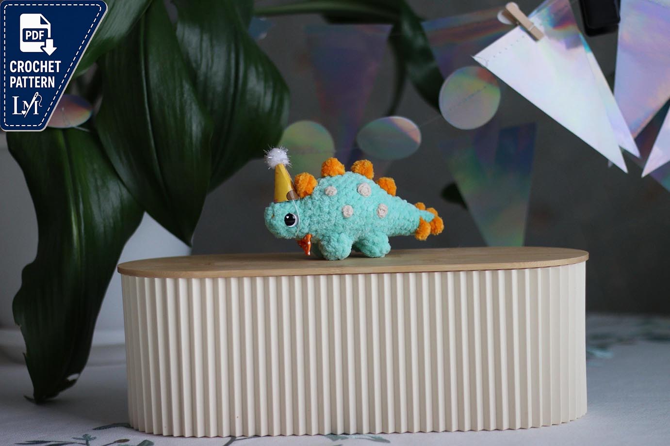 Crochet patterns Stegosaurus