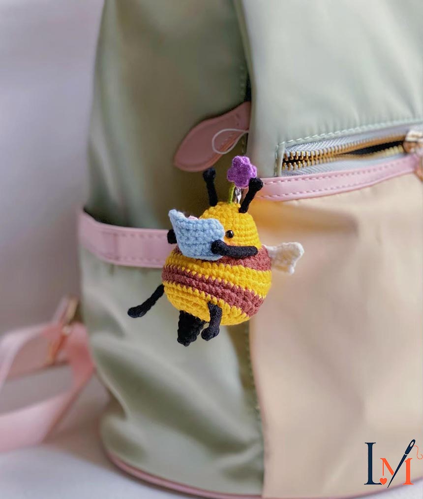 Handmade Crochet Bee Keychain, Amigurumi Reading Bee Plush Toy, Book Lover Gift