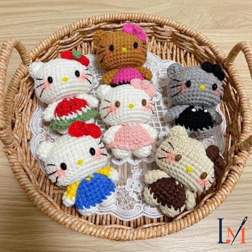 Crochet Hello Kitty Keychain Handmade Gifts for Every Occasion