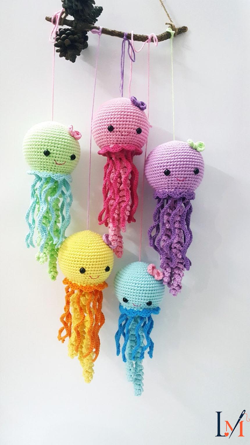 Jellyfish Crochet Doll, Handmade Jellyfish Doll, Amigurumi Jellyfish, Stuffed Plush Jellyfish, Baby Shower Gift, Car Hanger, Christmas Decor