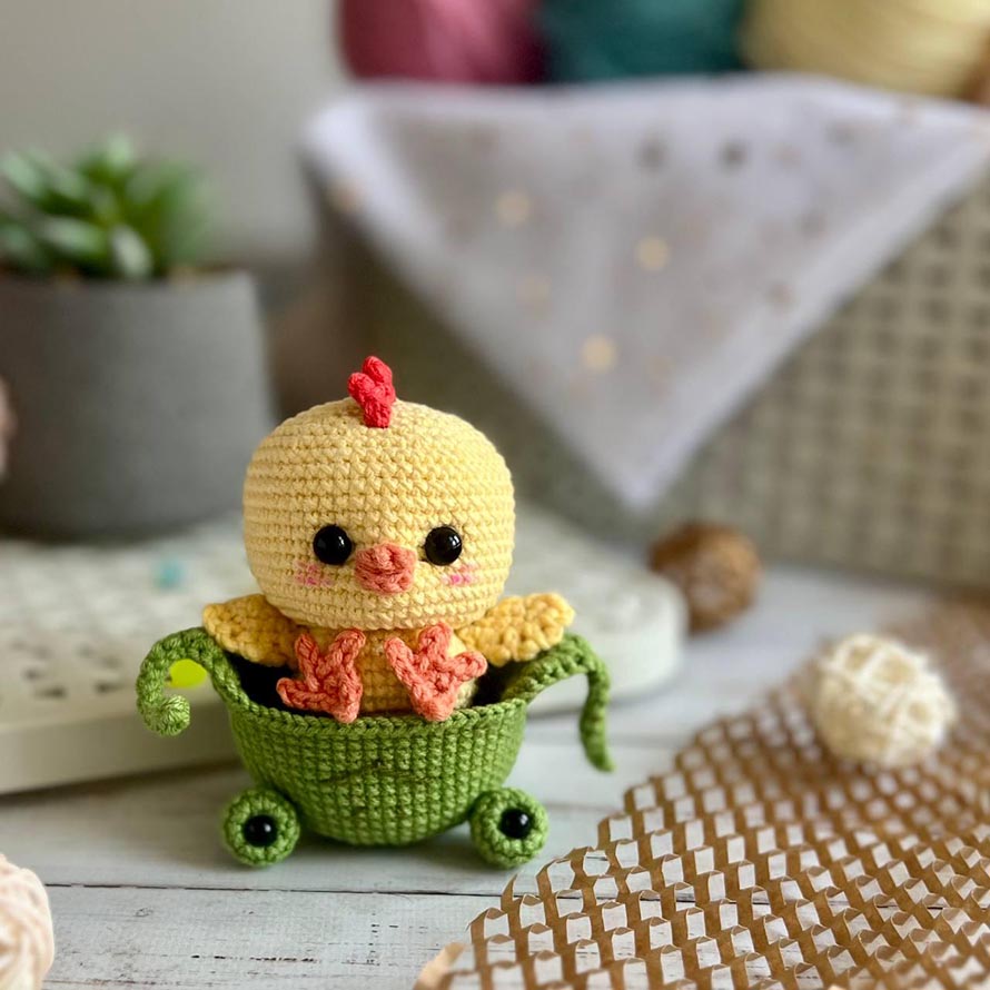 Duck with Frog Hat Crochet Pattern Designs to Make 4