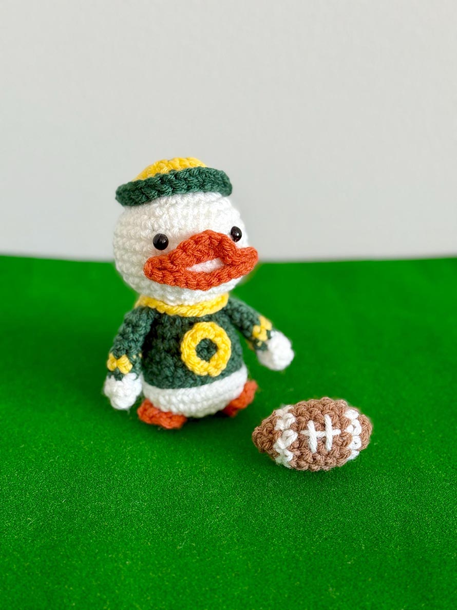 Oregon Duck Crochet Pattern Ideas for Fans