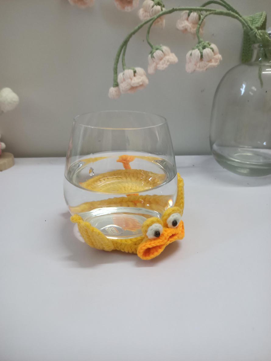 Crochet Duck Coaster Pattern Ideas for Your Table 8