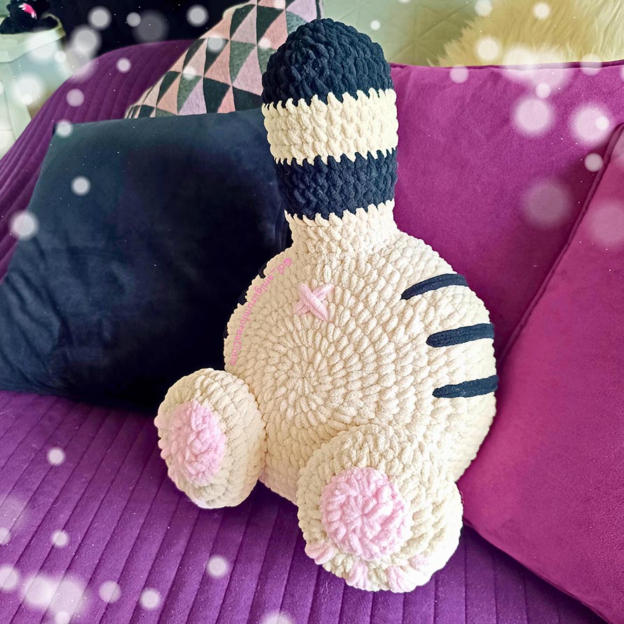Crochet Cat Pillow Pattern Designs for Home Décor 2